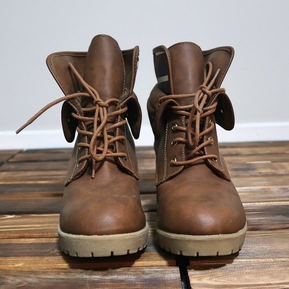 Call It Spring Brown Ankle Boots Size 8.5 - Picture 4 of 10